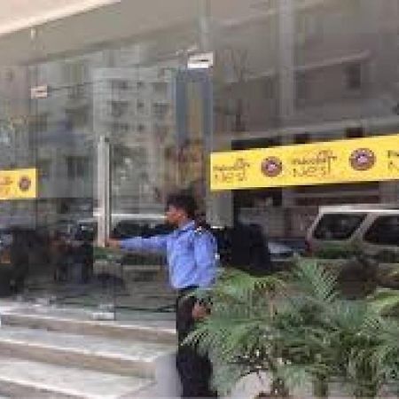 La Riviera Suites Madhapur ไฮเดอราบัด ภายนอก รูปภาพ